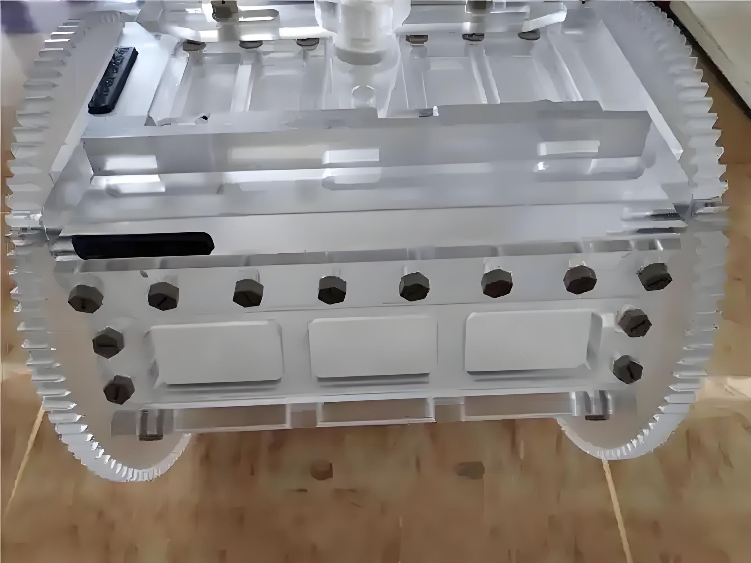 塑料材料的螺丝锁紧力标准资料